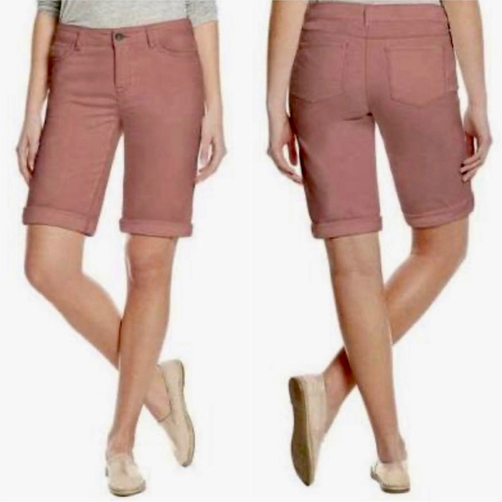 Buffalo- Dusty Rose Bermuda shorts (8/29) EUC